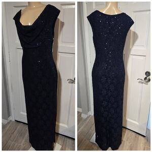 Sequined lace cowl neck Gown size 8 Nwt